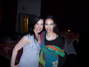 Lovely example of not wearing evening wear during the Orientalicious gala in Amsterdam, 2010. The lovely Khalida has obviously mastered the skills of looking great all the time. The eye shadow is a remnant of my performance earlier that night. 